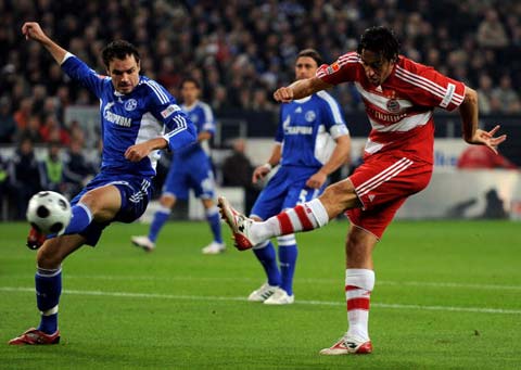 队表现出的 队表现出的